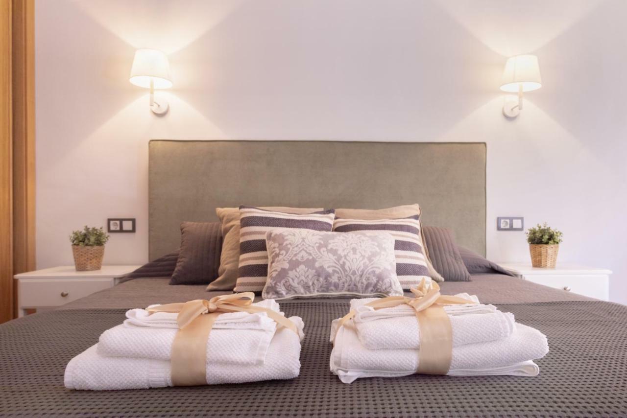 -malagasunapts- Rooftop Pool & Free Parking Apartament *