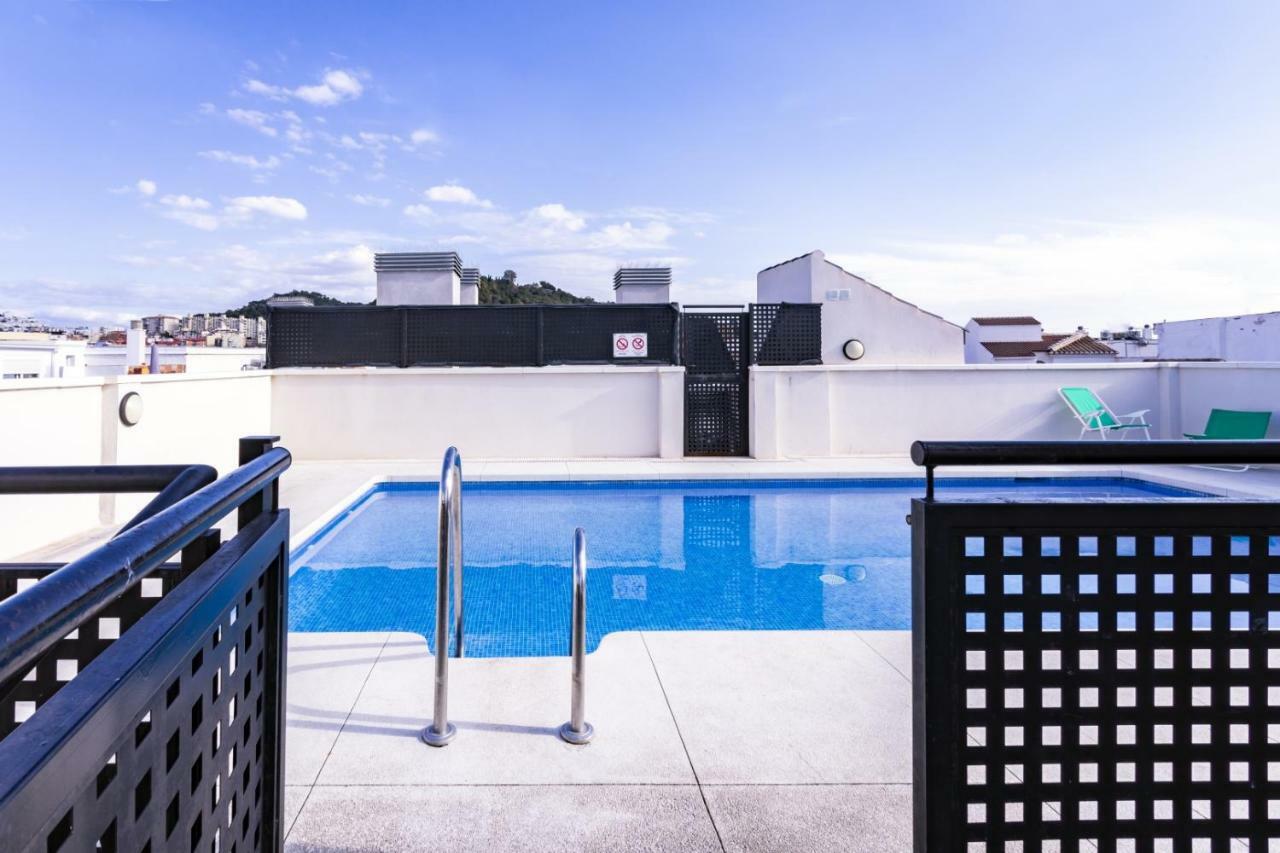 -malagasunapts- Rooftop Pool & Free Parking Apartament *